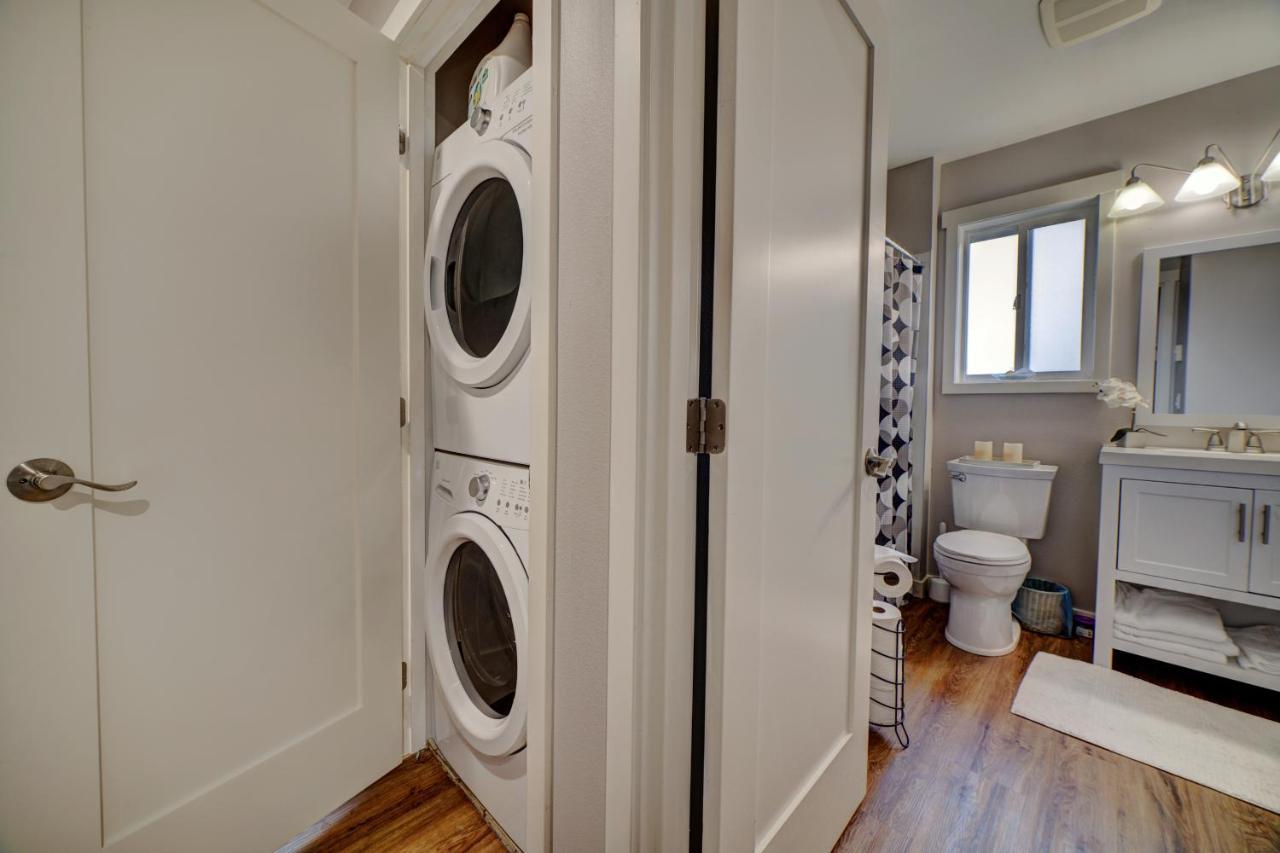 Cozy 2 Bedroom Townhouse In Northgate Seattle Buitenkant foto